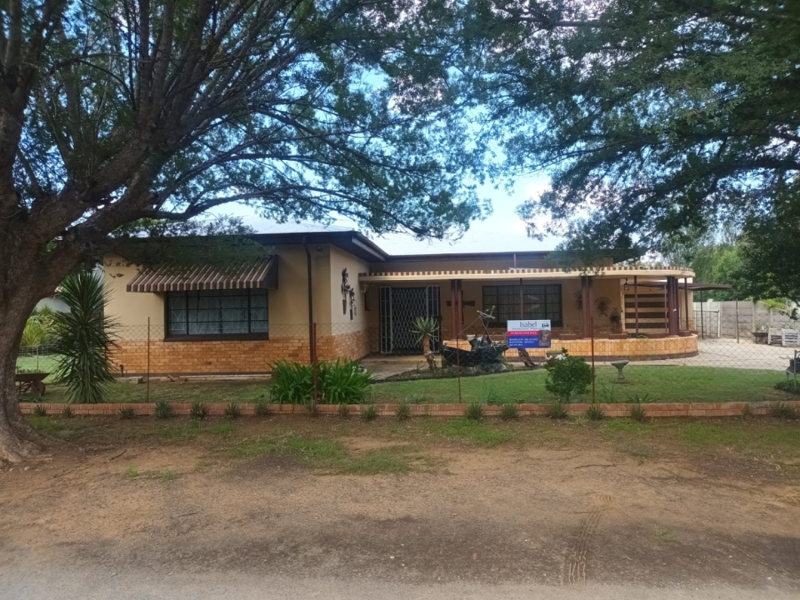 3 Bedroom Property for Sale in Hennenman Free State